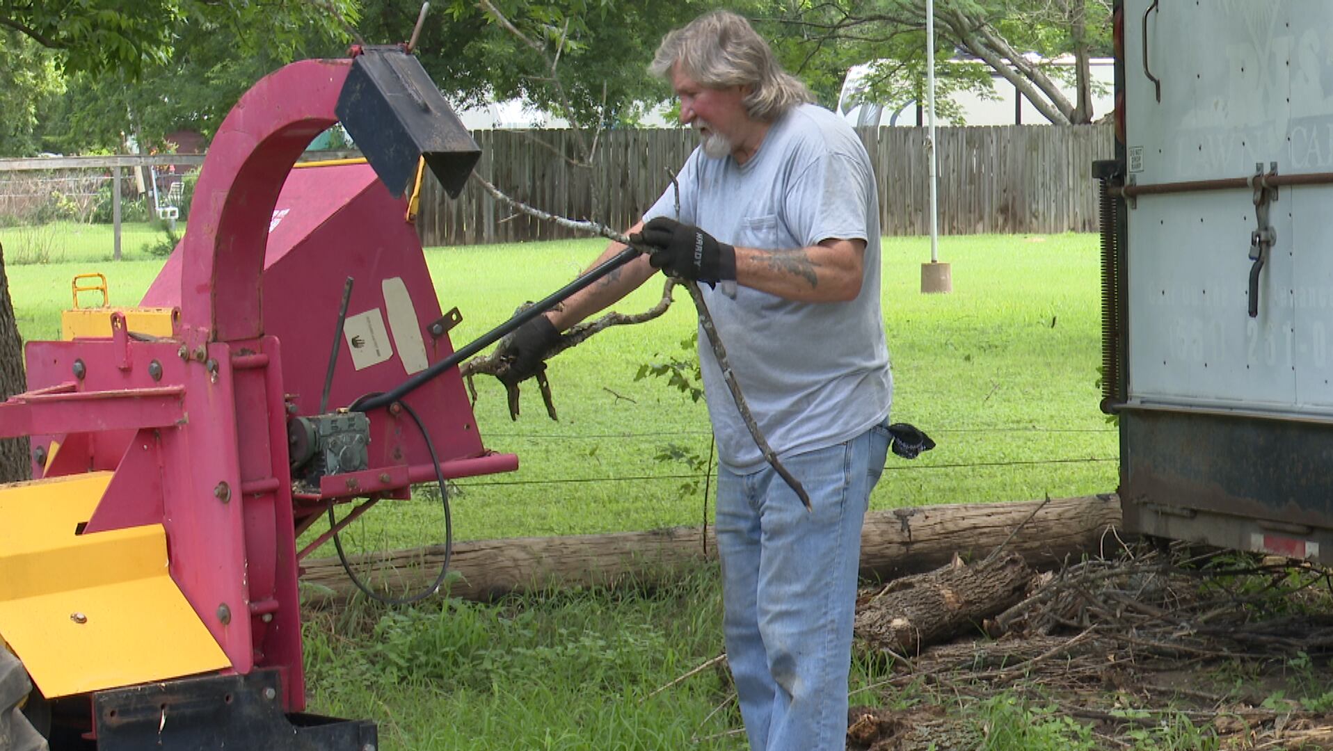 'It just kept pouring hour after hour after hour': Downsville cleans up mess left behind after thunderstorm - Vimarsana News