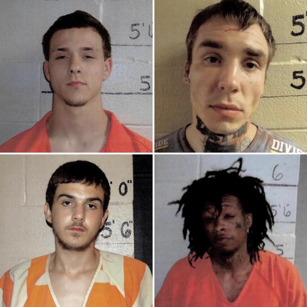 Four inmates escaped from McCurtain County, Okla.