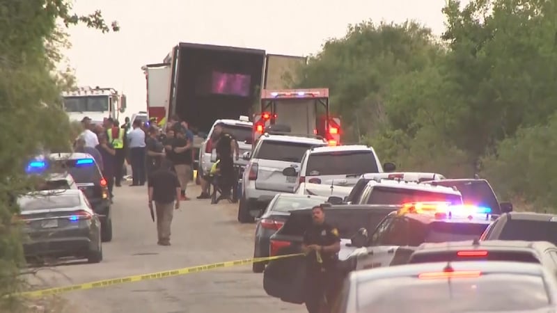 Migrants found dead in trailer in San Antonio