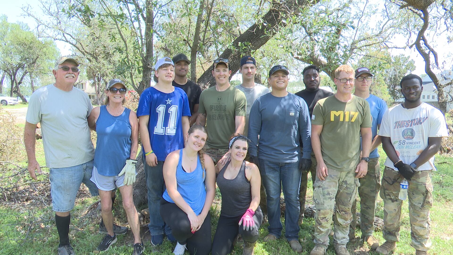 Fort Cavazos soldiers help clean up Temple neighborhoods - Vimarsana News
