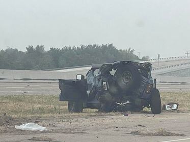 Woman reported missing in Harris County critically injured after vehicle is struck by semi on I-35 in Central Texas - Vimarsana News