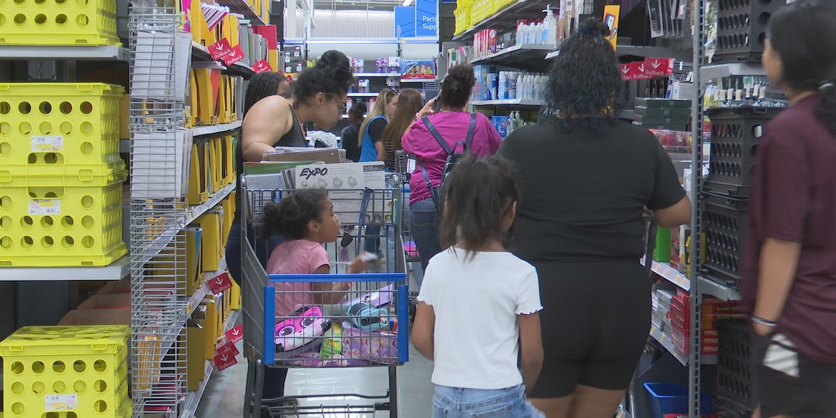 ‘Truly a blessing’: Back – to – School Extravaganza sponsors shopping spree for school supplies ‘Truly a blessing’: Back – to – School Extravaganza sponsors shopping spree for school supplies